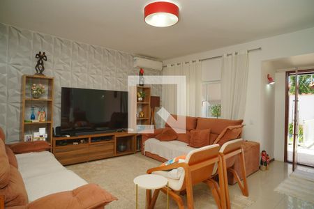 Sala de casa para alugar com 3 quartos, 330m² em Santo Antônio, Niterói