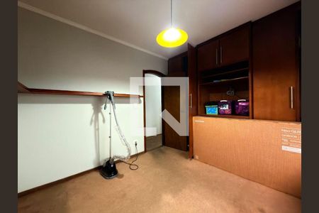 Casa à venda com 5 quartos, 207m² em Jardim Pinheiros, São Paulo