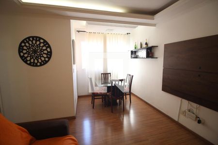 Sala de apartamento para alugar com 3 quartos, 62m² em Santa Maria, Contagem