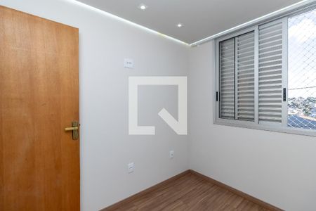 Quarto 1 de apartamento para alugar com 3 quartos, 95m² em São João Batista, Belo Horizonte