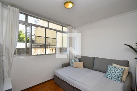 Sala de estar de apartamento para alugar com 3 quartos, 84m² em Pinheiros, São Paulo