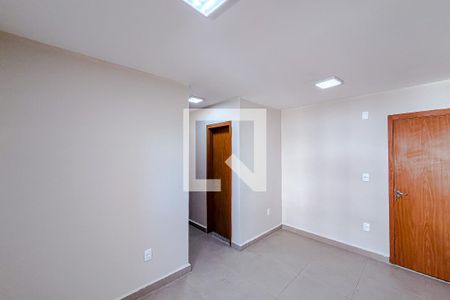 Sala de apartamento para alugar com 2 quartos, 50m² em Vila Carioca, São Paulo