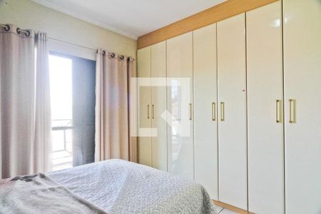 Suíte de casa à venda com 3 quartos, 122m² em Vila Cruz das Almas, São Paulo