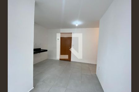 Apartamento para alugar com 2 quartos, 44m² em Del Castilho, Rio de Janeiro
