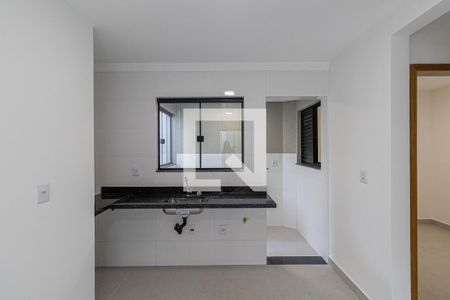 Sala e Cozinha  de casa para alugar com 2 quartos, 39m² em Vila Marieta, São Paulo