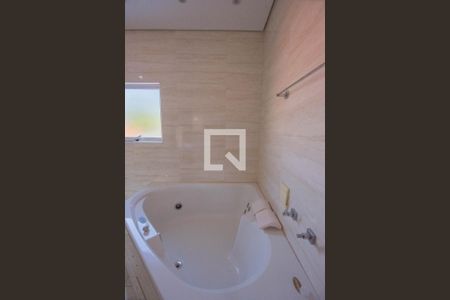 Banheiro da Suíte de casa para alugar com 1 quarto, 50m² em Parque Santa Bárbara, Campinas