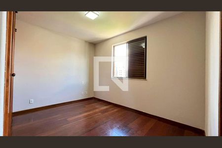 Apartamento à venda com 4 quartos, 180m² em Cruzeiro, Belo Horizonte