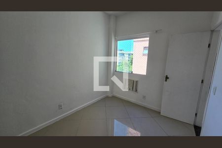 Foto 13 de apartamento à venda com 2 quartos, 44m² em Taquara, Rio de Janeiro