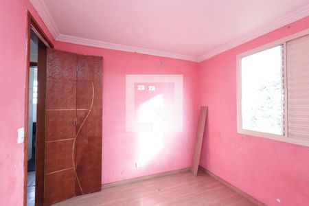 Quarto 1 de apartamento para alugar com 2 quartos, 48m² em Conjunto Residencial José Bonifácio, São Paulo
