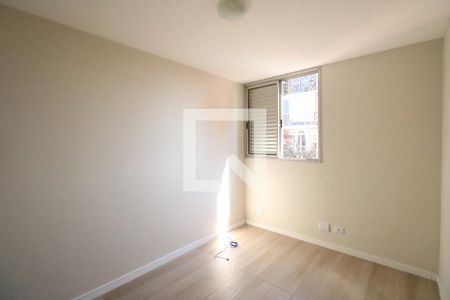 Quarto 1 de apartamento para alugar com 2 quartos, 55m² em Taboão, Diadema