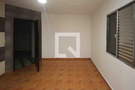 Quarto de casa para alugar com 2 quartos, 180m² em Sapopemba, São Paulo