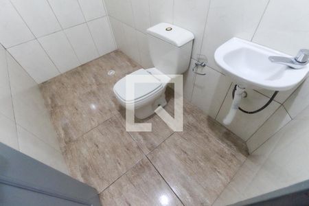 Banheiro de casa para alugar com 1 quarto, 35m² em Vila Lourdes, São Paulo