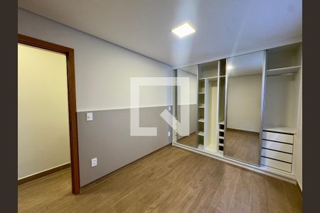Quarto 2 de casa para alugar com 2 quartos, 85m² em Parque Continental I, Guarulhos