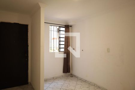 Sala de apartamento para alugar com 2 quartos, 42m² em Chacara Santa Etelvina, São Paulo