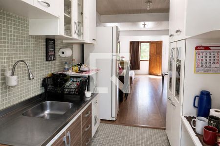 Cozinha de casa para alugar com 2 quartos, 48m² em Moradas do Bosque, Cachoeirinha