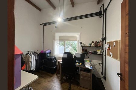 Quarto 2 de casa à venda com 4 quartos, 132m² em Harmonia, Canoas