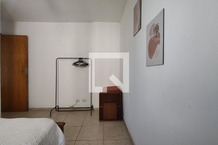 Quarto 1 de apartamento para alugar com 2 quartos, 50m² em Camorim, Rio de Janeiro