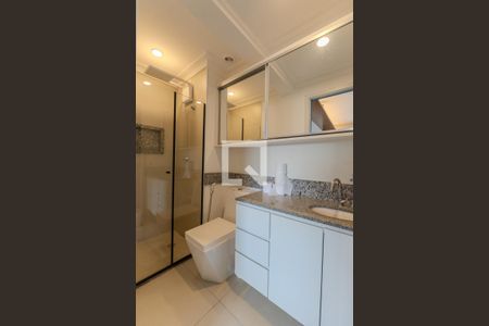 Banheiro de apartamento para alugar com 1 quarto, 39m² em Bela Vista, São Paulo