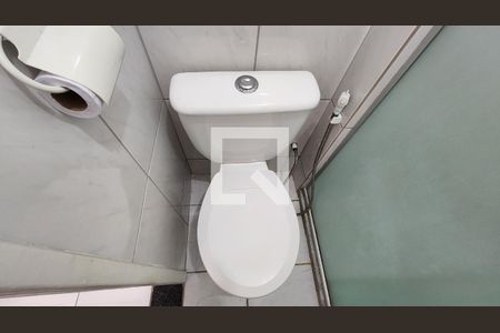 Banheiro  de apartamento para alugar com 1 quarto, 55m² em Amaralina, Salvador