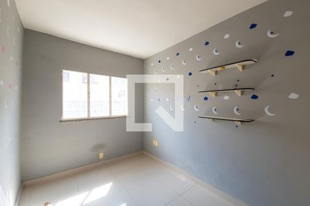 Quarto 2 de apartamento para alugar com 2 quartos, 55m² em Pacheco, São Gonçalo