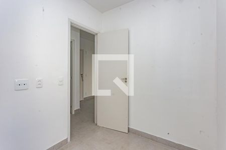 Quarto 1 de apartamento para alugar com 2 quartos, 42m² em Vila Vermelha, São Paulo