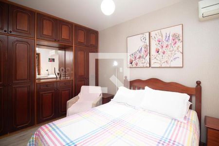 Quarto 1 de apartamento para alugar com 2 quartos, 115m² em Tristeza, Porto Alegre