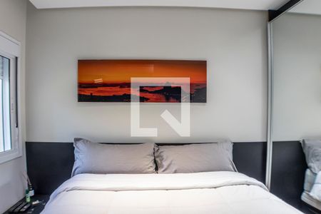 Suíte 1 de apartamento à venda com 2 quartos, 64m² em Itaim Bibi, São Paulo