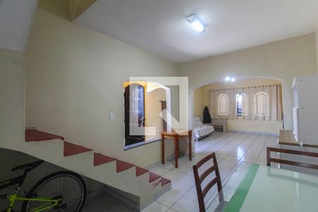 Sala de Jantar de casa para alugar com 3 quartos, 185m² em Jardim Roseli, São Paulo
