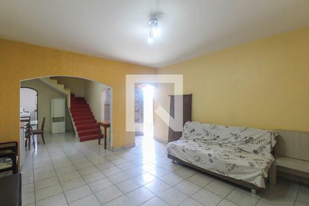 Sala de casa para alugar com 3 quartos, 185m² em Jardim Roseli, São Paulo