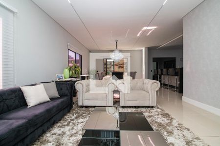 Sala de Estar de casa de condomínio para alugar com 4 quartos, 560m² em Parque Olívio Franceschini, Hortolândia