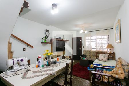 Sala de casa à venda com 2 quartos, 200m² em Vila Campanela, São Paulo