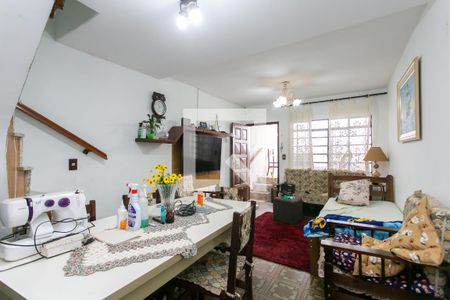 Casa à venda com 2 quartos, 200m² em Vila Campanela, São Paulo