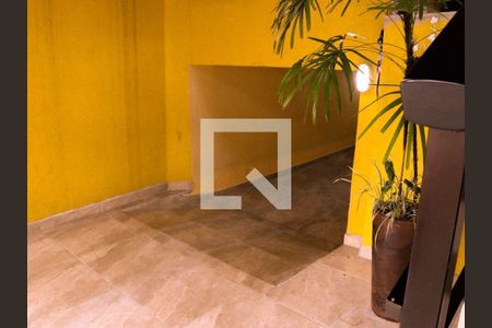 Casa à venda com 3 quartos, 477m² em Cambuci, São Paulo