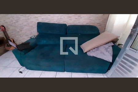 Casa para alugar com 2 quartos, 60m² em Metalúrgicos, Osasco