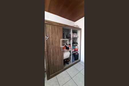 Casa para alugar com 2 quartos, 60m² em Metalúrgicos, Osasco