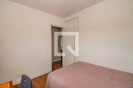 Quarto 2 de apartamento para alugar com 2 quartos, 54m² em Jardim Carvalho, Porto Alegre