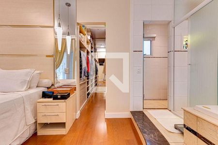 Casa à venda com 2 quartos, 180m² em Indianópolis, São Paulo