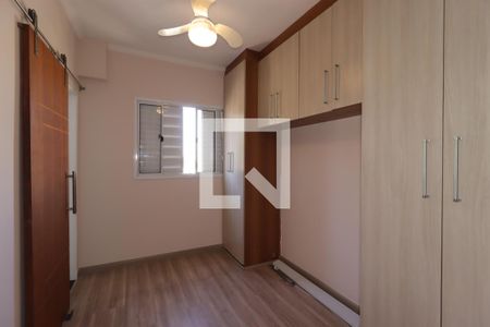 Suíte de apartamento à venda com 2 quartos, 98m² em Jardim Santo Antônio, Santo André