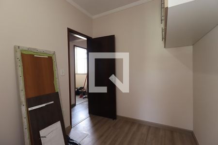 Quarto de apartamento à venda com 2 quartos, 98m² em Jardim Santo Antônio, Santo André