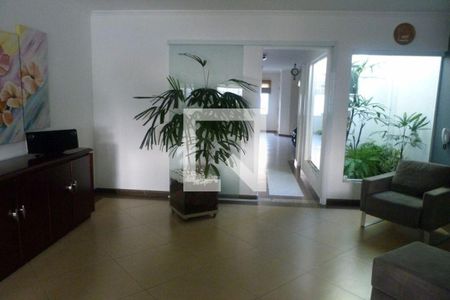 Casa à venda com 3 quartos, 200m² em Vila Moinho Velho, São Paulo