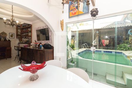 Copa de casa à venda com 3 quartos, 250m² em Realengo, Rio de Janeiro