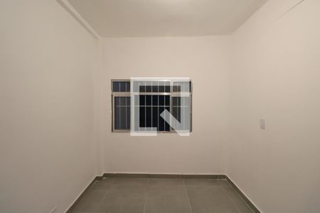Sala de casa para alugar com 2 quartos, 55m² em Taboão, Diadema