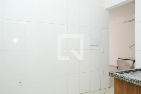 Casa para alugar com 2 quartos, 84m² em Santo Elias, Mesquita