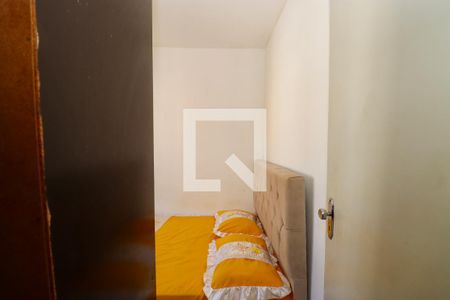 Quarto 2  de apartamento para alugar com 2 quartos, 44m² em Jardim das Margaridas, Salvador