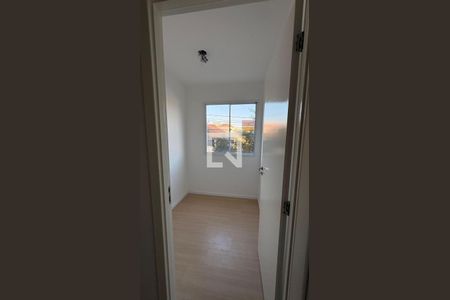 Quarto de apartamento para alugar com 2 quartos, 30m² em Ferreira, São Paulo