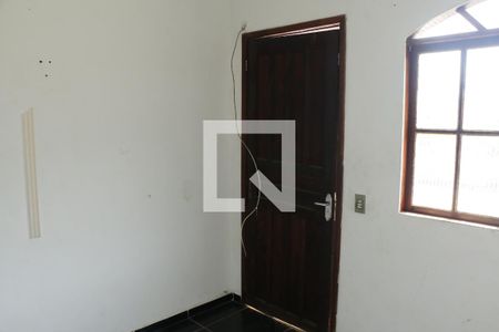 Apartamento para alugar com 1 quarto, 32m² em Confidencia, Nova Iguaçu