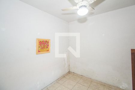 Sala 2 de casa à venda com 4 quartos, 200m² em Realengo, Rio de Janeiro