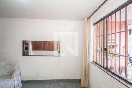 Sala de casa à venda com 4 quartos, 200m² em Realengo, Rio de Janeiro