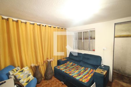 Sala de casa à venda com 5 quartos, 120m² em Vila Diva, São Paulo