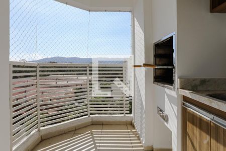 Sacada de apartamento para alugar com 3 quartos, 57m² em Jardim Sao Pedro, Mogi das Cruzes
